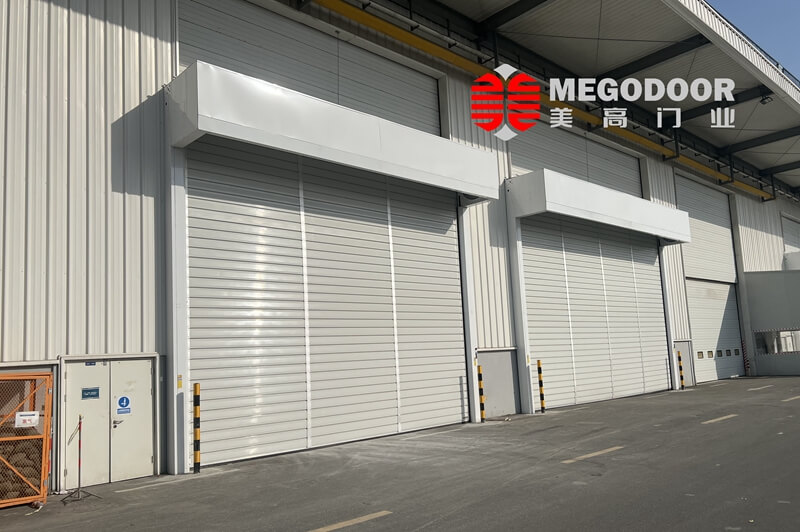 工廠用的感應(yīng)抗風(fēng)門有哪些？插圖1